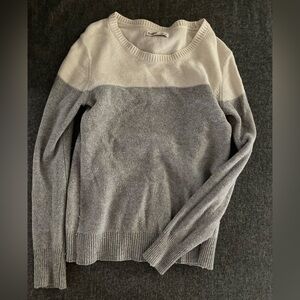 Old Navy blocked color sweater